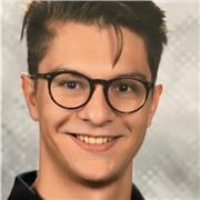 Professeur particulier d'une école de commerce
